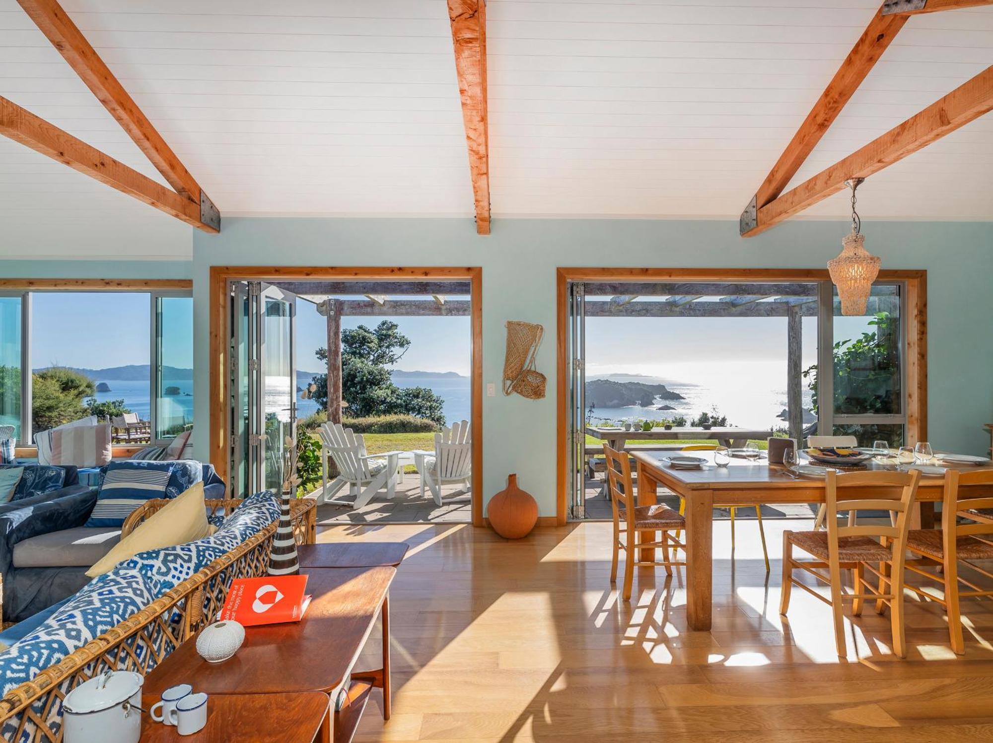 The Grandstand - Hahei Holiday Home Екстер'єр фото