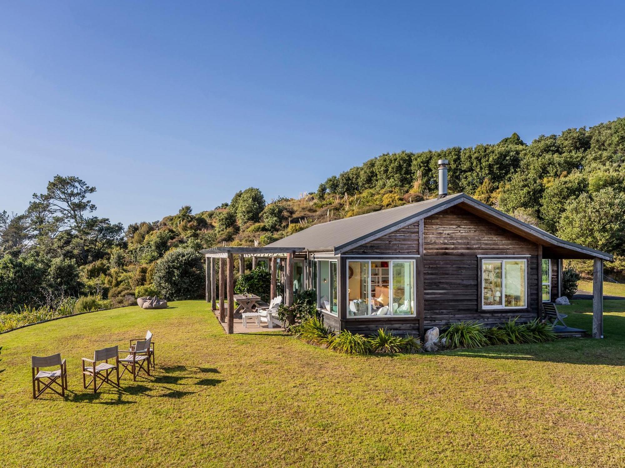 The Grandstand - Hahei Holiday Home Екстер'єр фото